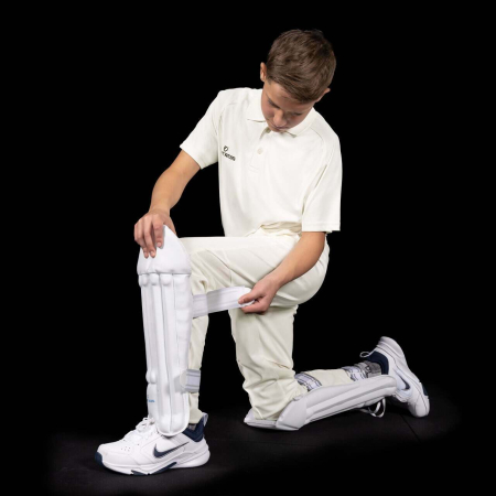 FORTRESS Junior Wicket Keeper Pads