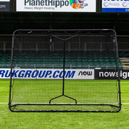 Freestanding Gaelic Football Kickback Rebound Net