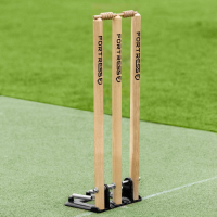 FORTRESS Spring Back Cricket Stumps [Pro]