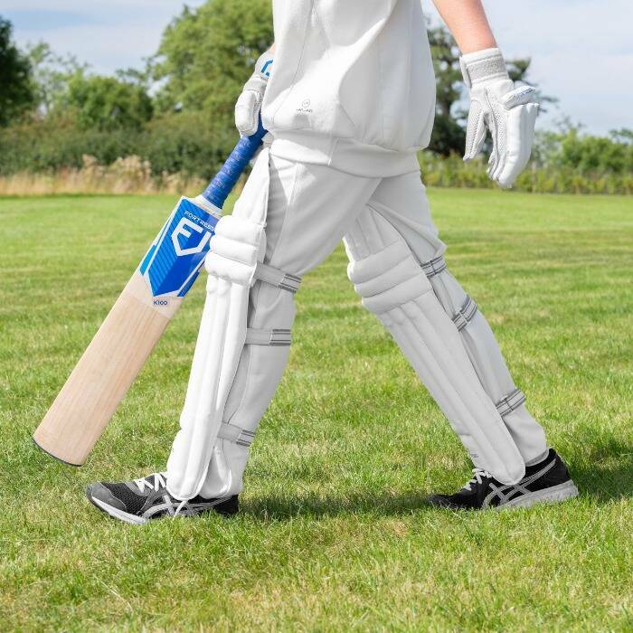 kids cricket pads