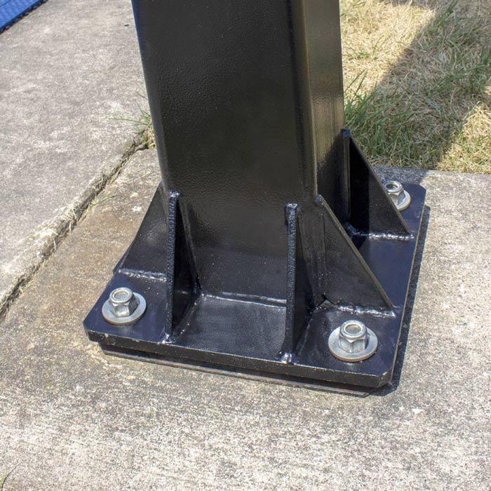 Pole Mounted Basketball Hoop