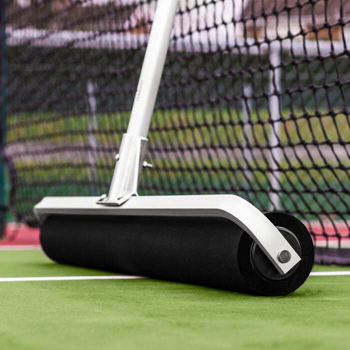 Professional Quality Roller Squeegee For Tennis Courts