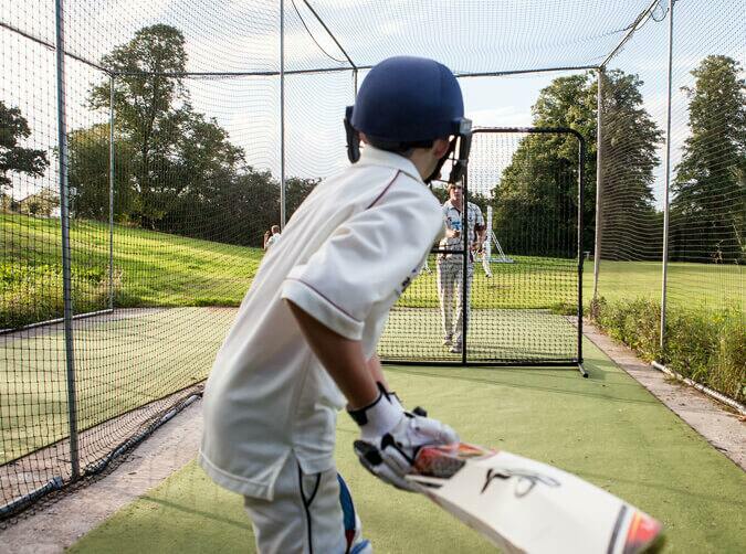 Net World Sports FORTRESS Portable L-Screen