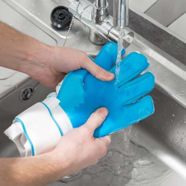 washing goalkeeper gloves