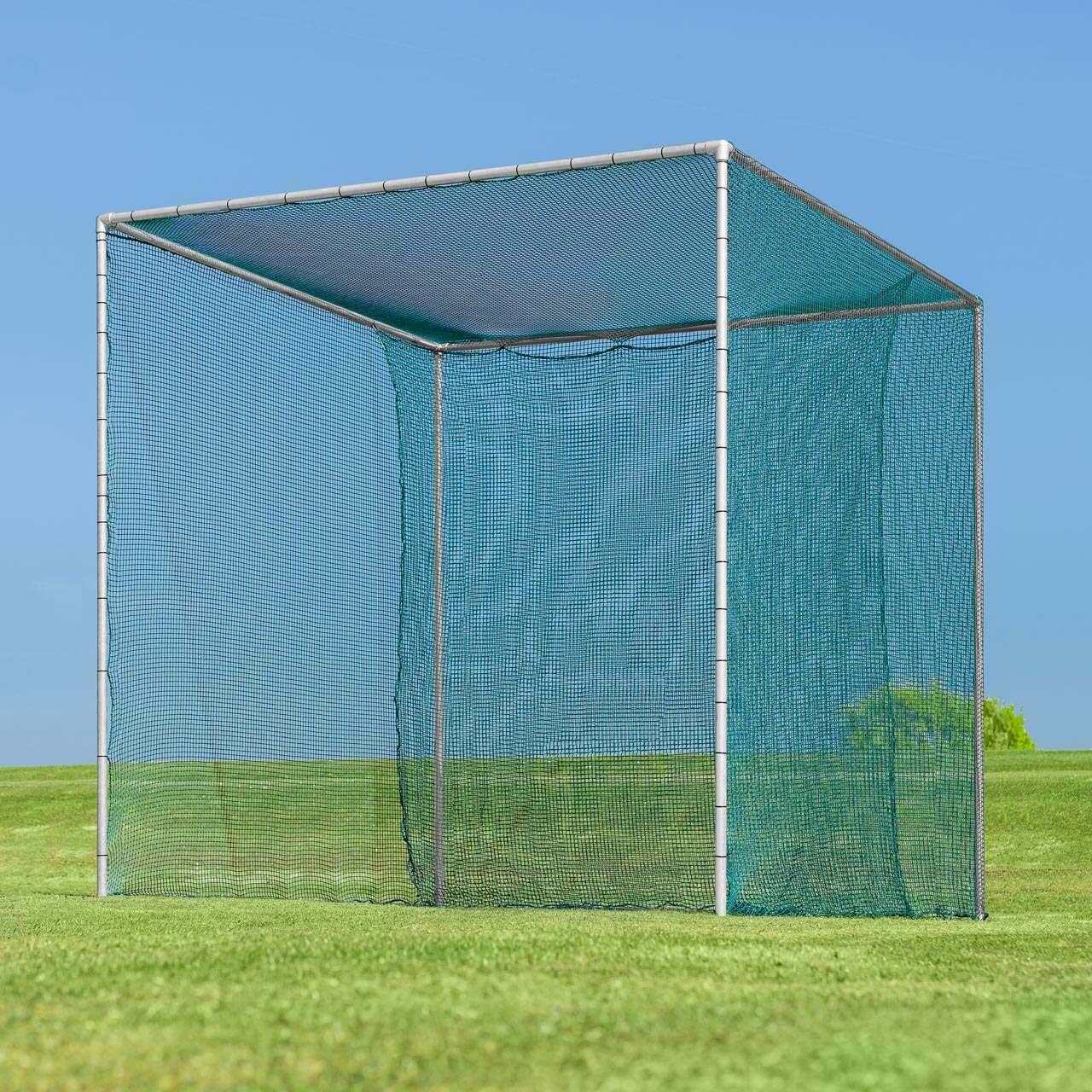 Freestanding golf practice cage